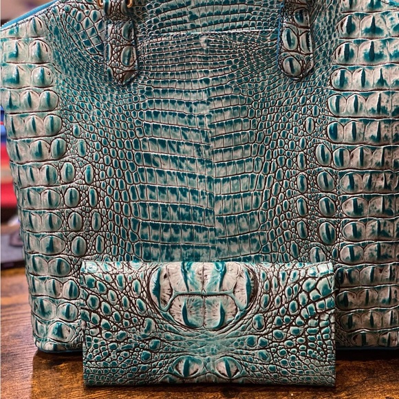 Brahmin Mineral blue Duxbury and matching wallet - Picture 2 of 2